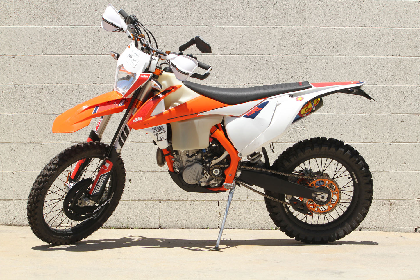 KTM 450 EXC-F - Enduro Street Legal Dirt Bike Rental 450cc