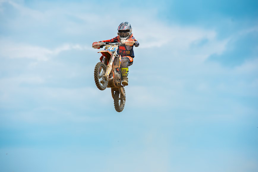 Supermoto Vs Motocross: Which is right for you?