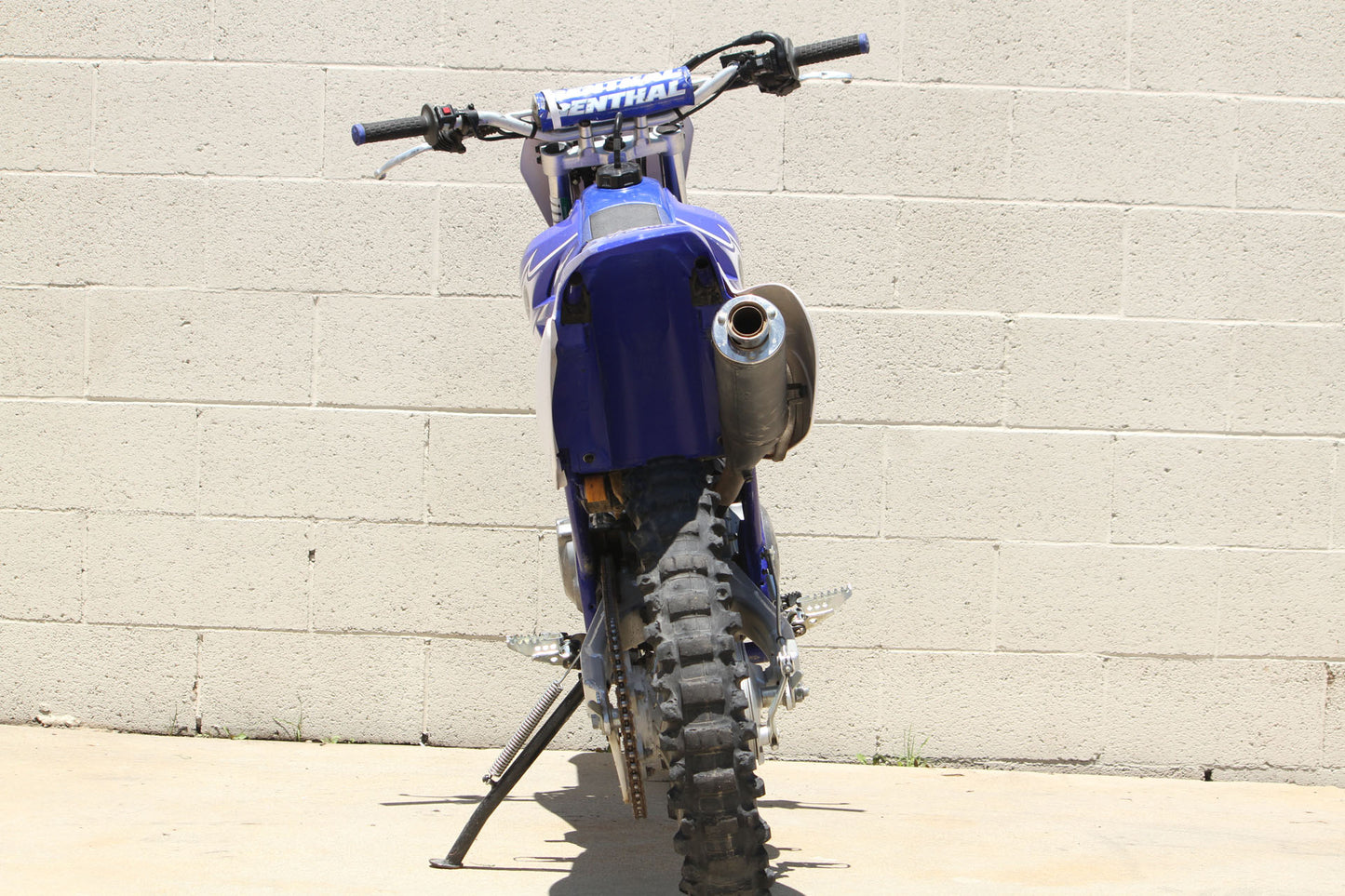 Yamaha TT-R125 - Enduro Dirt Bike Rental 125cc